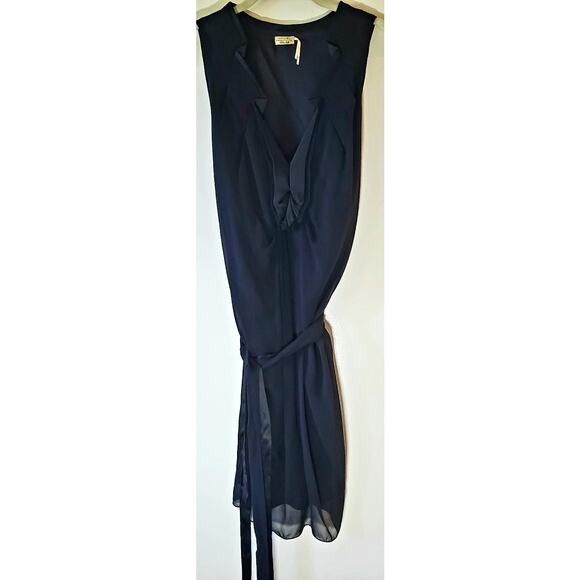 Max Studio Dresses & Skirts - Max Studio Black Silk & Satin Sleeveless V Neck Belted Mini Dress Preppy Luxury